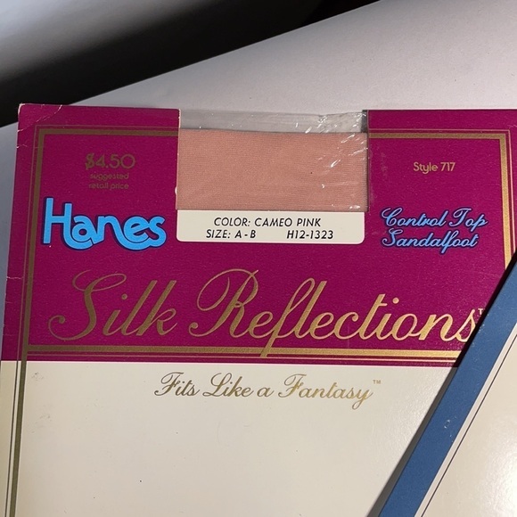 Lot of 5 Pantyhose Round the Clock Hanes Liz Claiborne Plum Blue Pink Size A-B - Picture 5 of 14